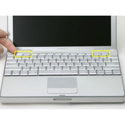 Замена клавиатуры PowerBook G4 Aluminium 12 